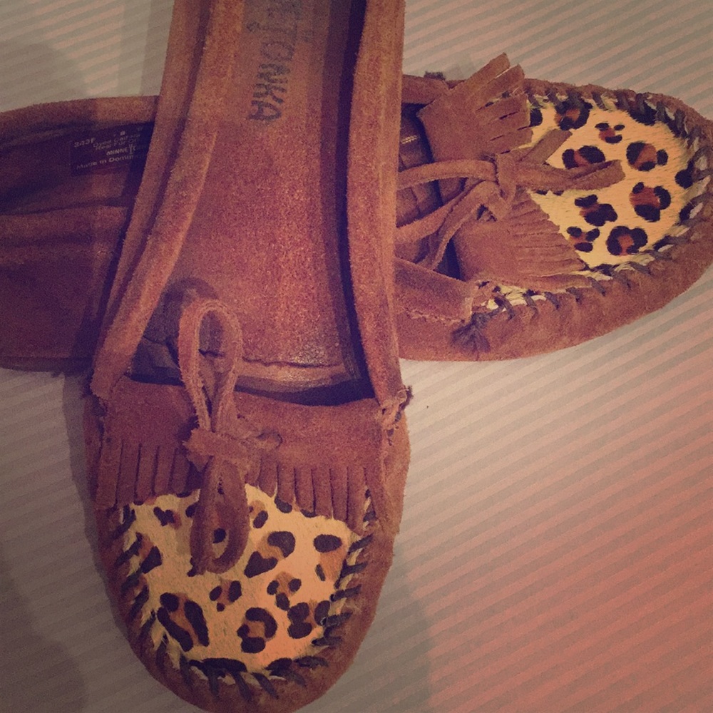Leopard Minnetonka Mocs